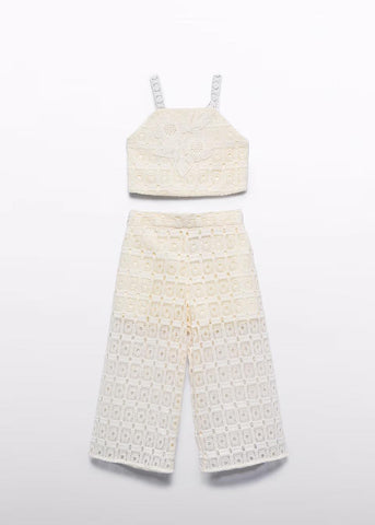 Conjunto crudo